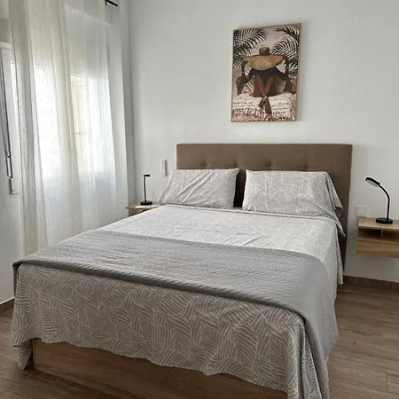 Happy Hideaway Appartamento Alicante